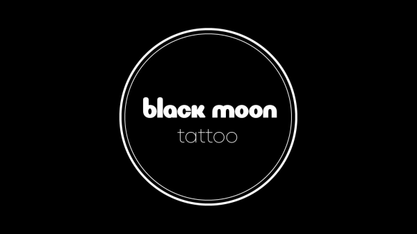 Логотип компании Black moon tattoo